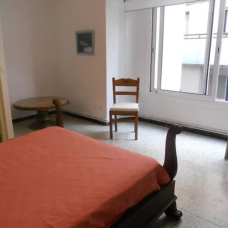 Casa Plaza Paris *